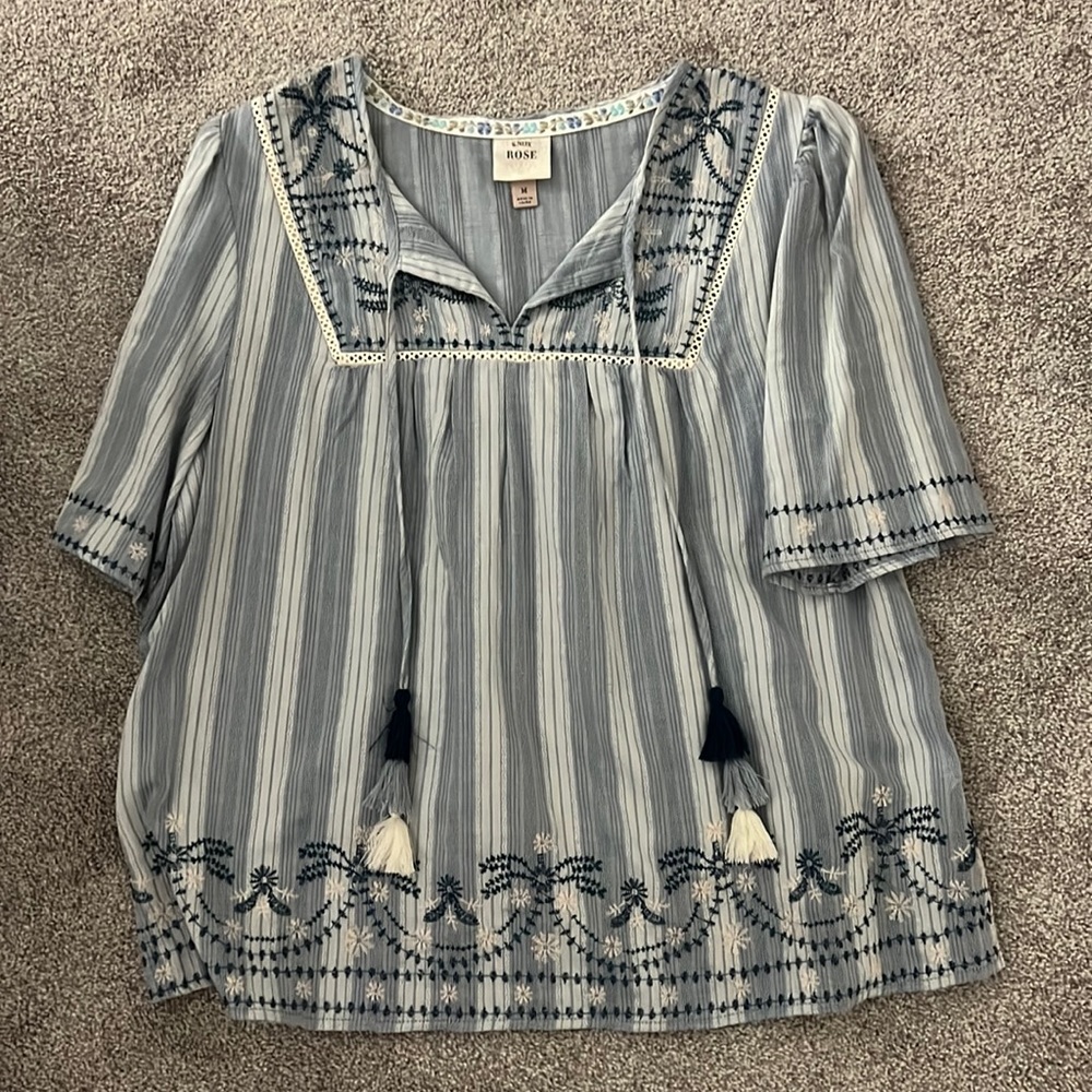 KnoxRose top